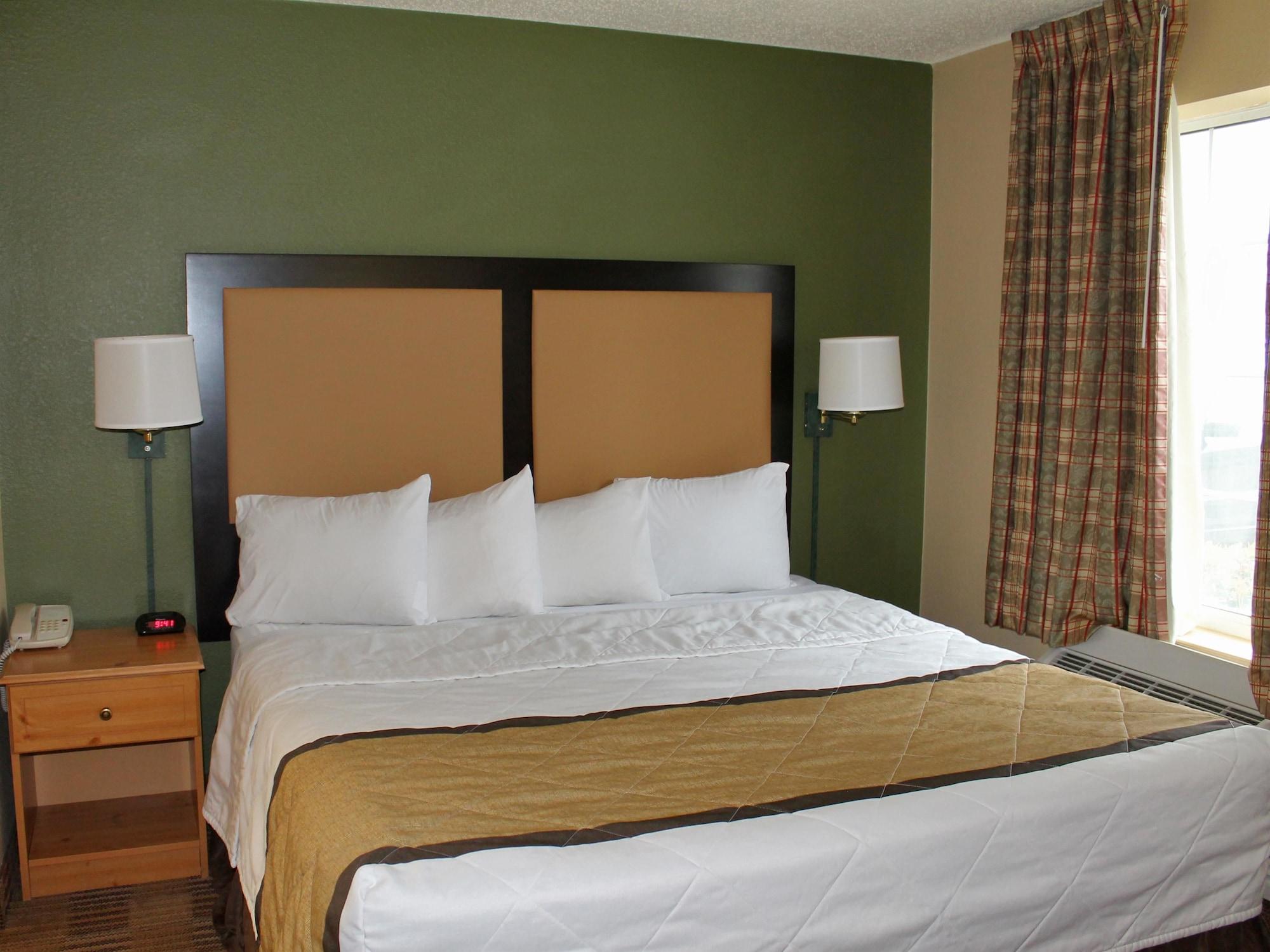 Extended Stay America Suites - North Chesterfield - Arboretum Richmond Exteriör bild