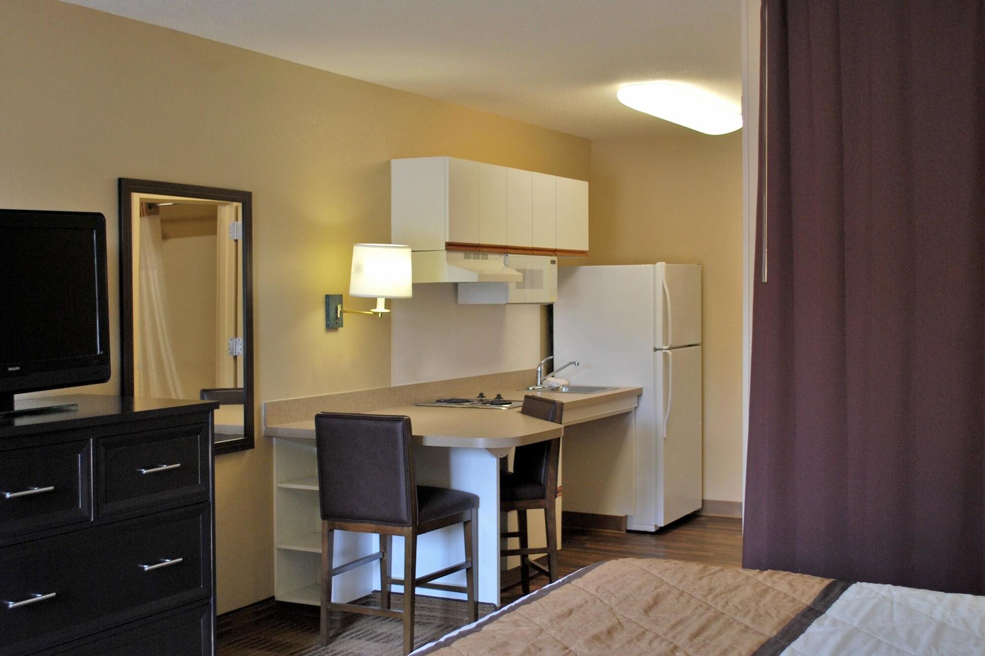 Extended Stay America Suites - North Chesterfield - Arboretum Richmond Exteriör bild