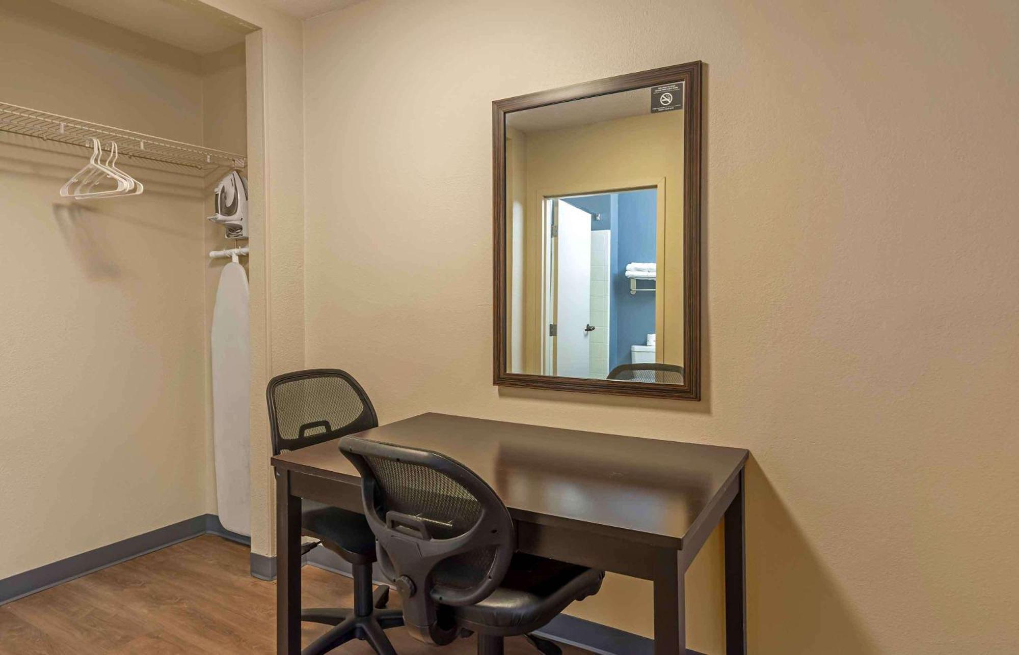 Extended Stay America Suites - North Chesterfield - Arboretum Richmond Exteriör bild