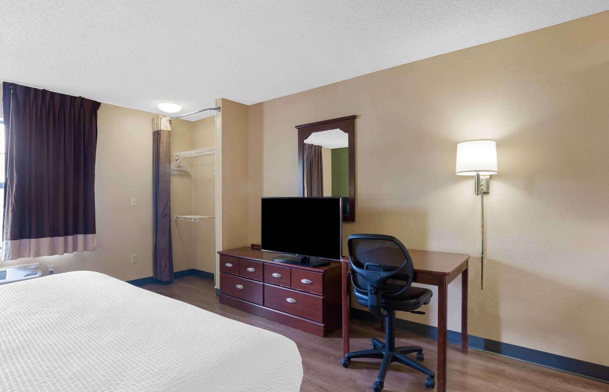 Extended Stay America Suites - North Chesterfield - Arboretum Richmond Exteriör bild