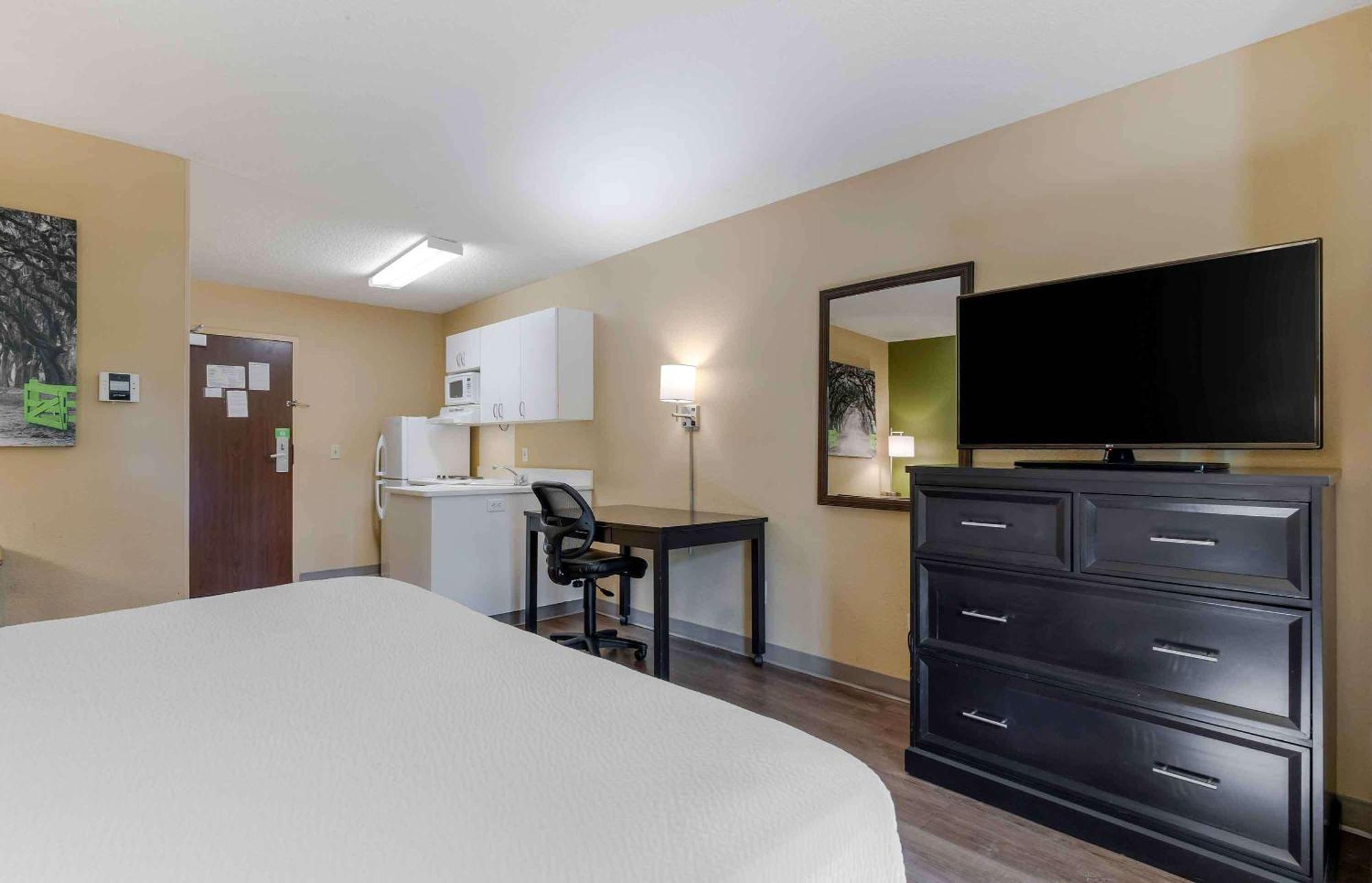 Extended Stay America Suites - North Chesterfield - Arboretum Richmond Exteriör bild